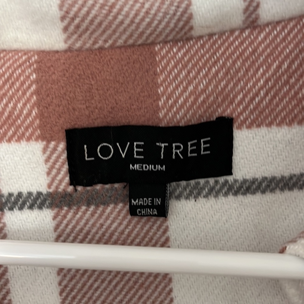 Pink flannel/jacket - Picture 3 of 4